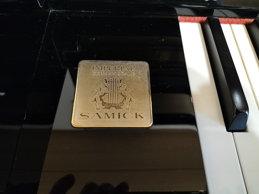 SAMICK　サミック　アップライト　ピアノ　JS-121FD　良品