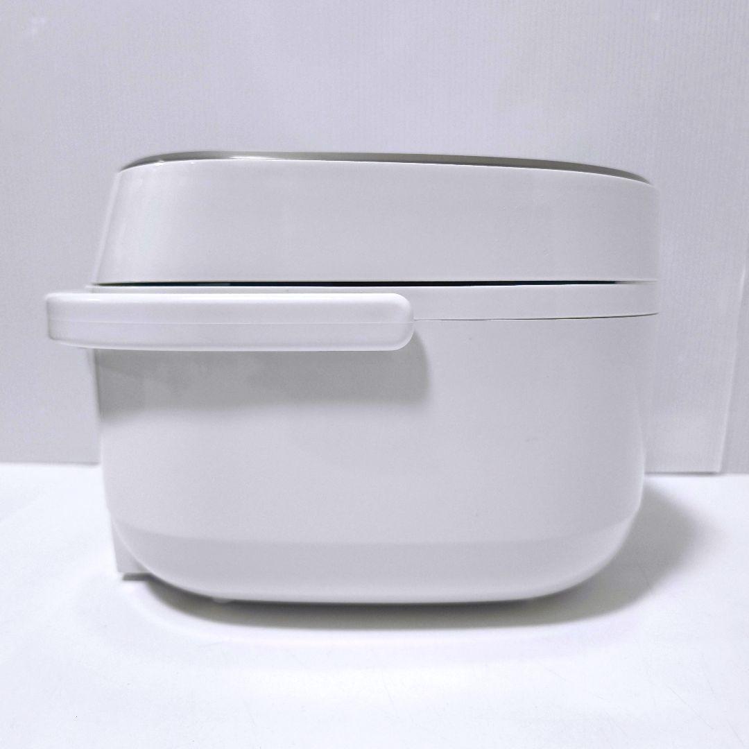 【送料無料】シャープ SHARP 炊飯器 3合 KS-CF05B-W ホワイト