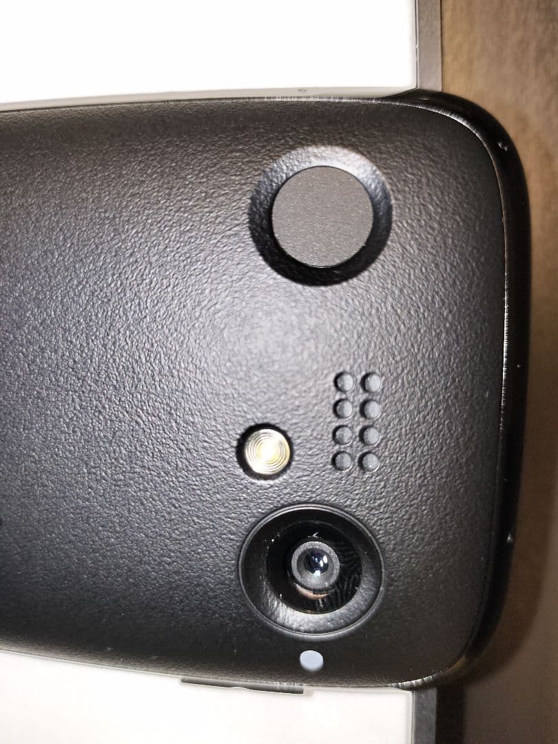 スマートフォン本体 Balmuda phone