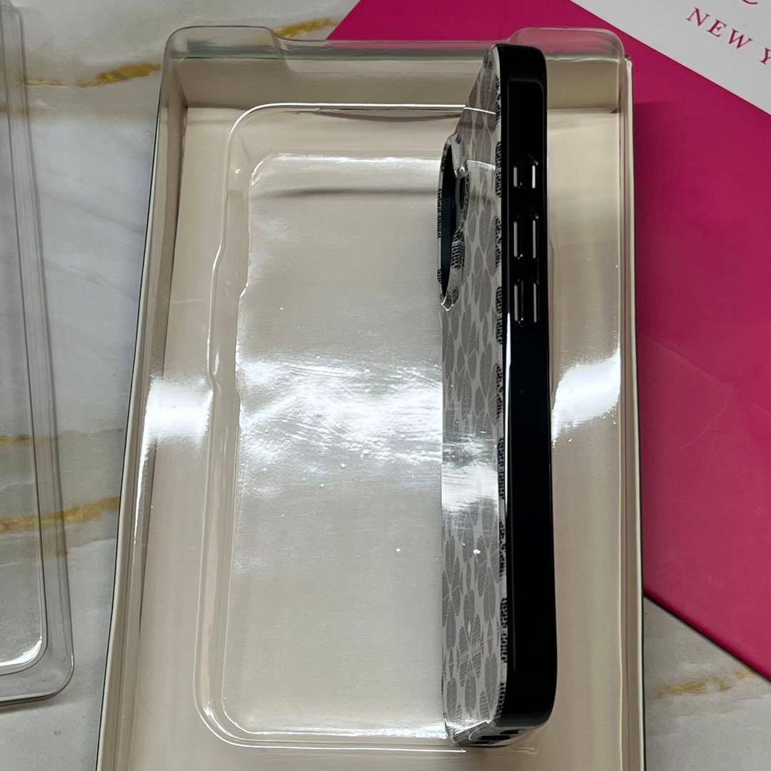 【新品未使用】ケイトスペード　iPhone16 スマホケース　カバー　03