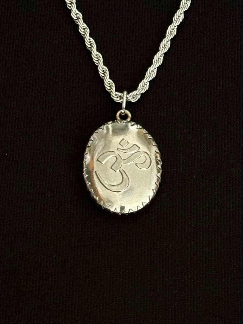 【週末価格】完売品／現品限り　藤井風さん　オームペンダント シヴァ神ファミリー