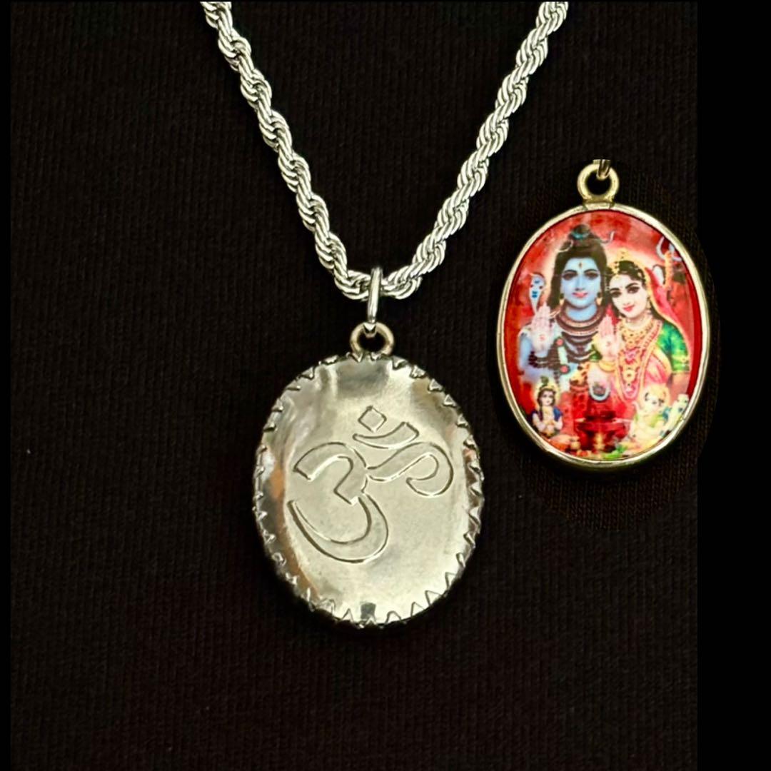 【週末価格】完売品／現品限り　藤井風さん　オームペンダント シヴァ神ファミリー