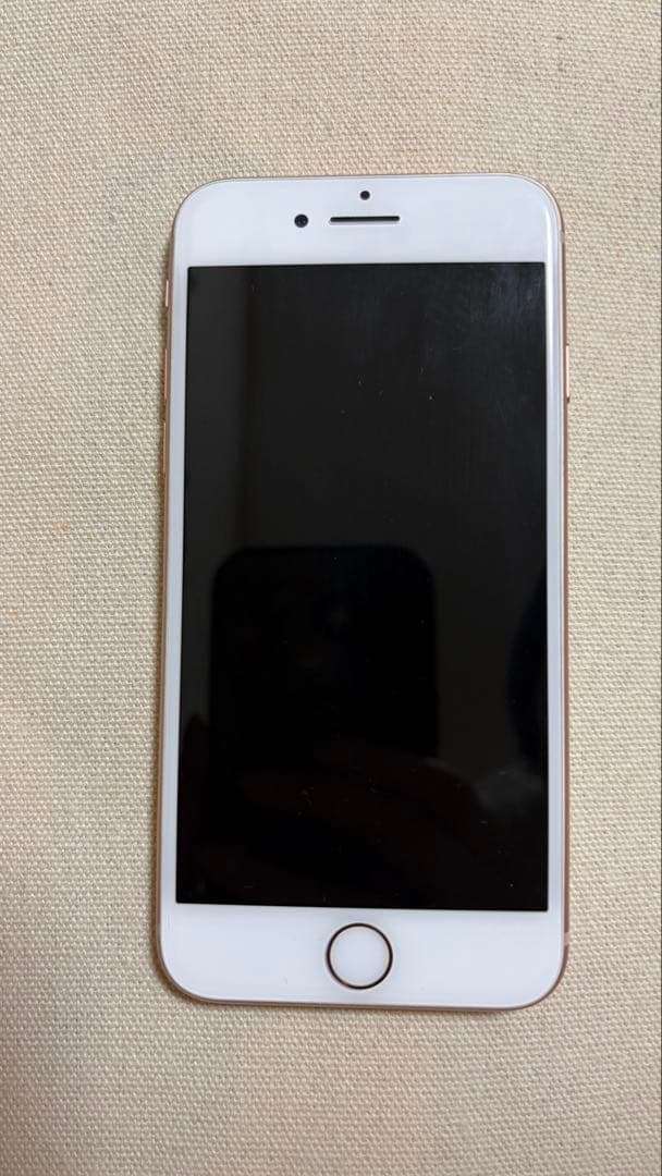 Apple iPhone 8 ピンクゴールド