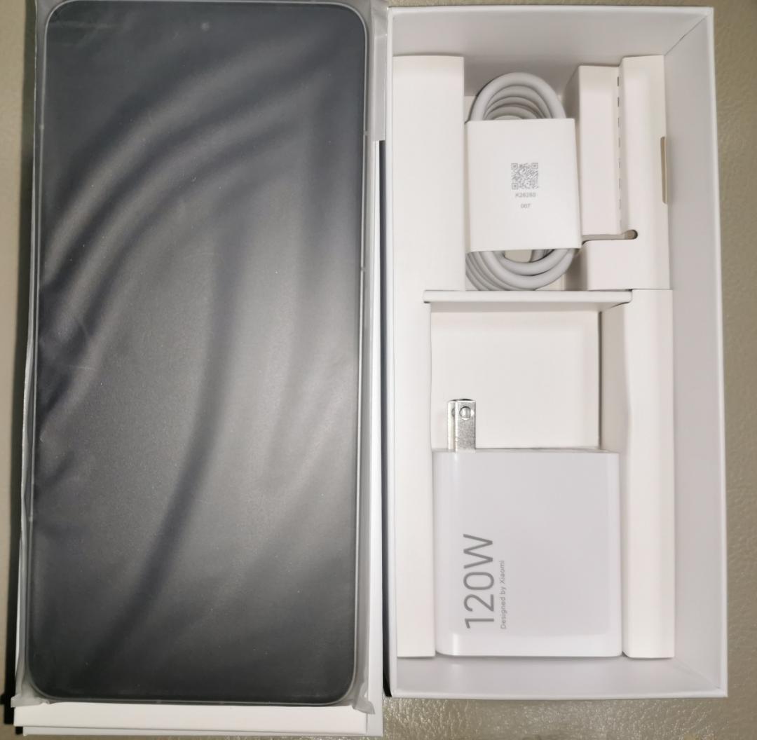 【新品未使用】Xiaomi 14T Pro 12GB/256GB チタンブルー