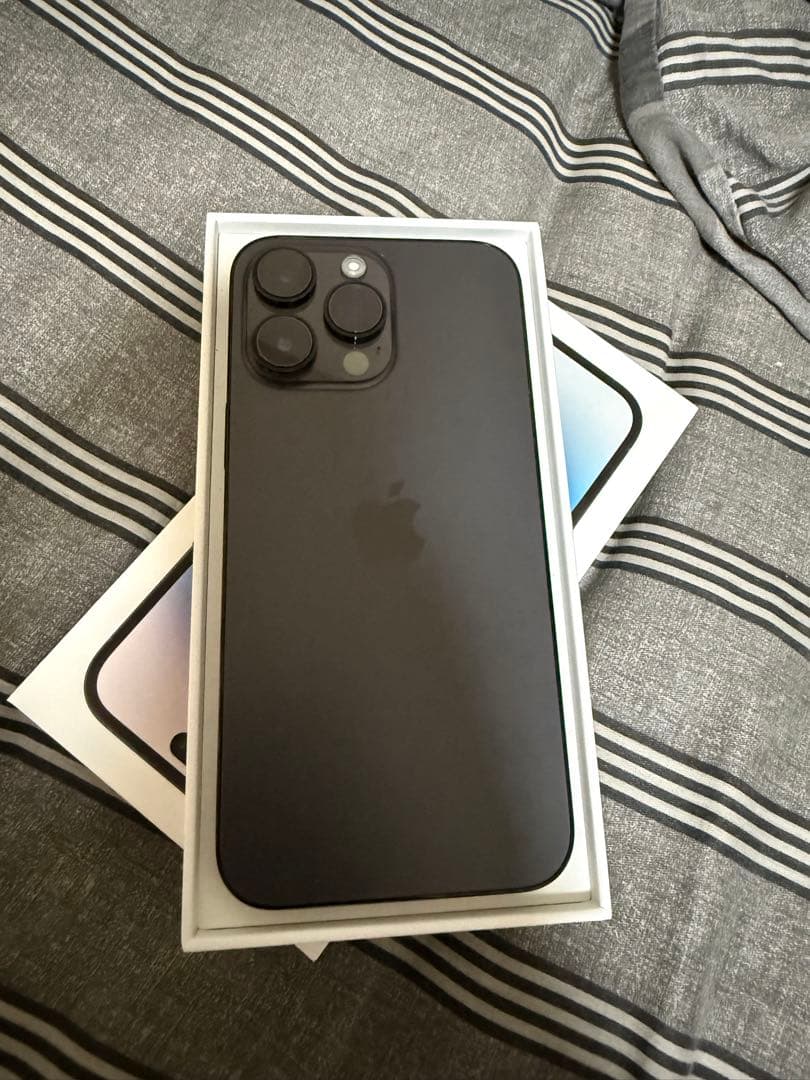 ★ニャーちゃん iPhone 14 Pro Max スペースブラック