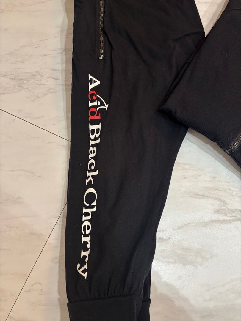 Acid Black Cherry フード付きパーカーandパンツ