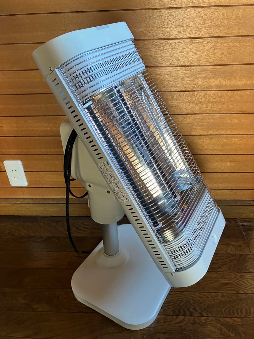 コロナ　遠赤外線電気ストーブ　コアヒート