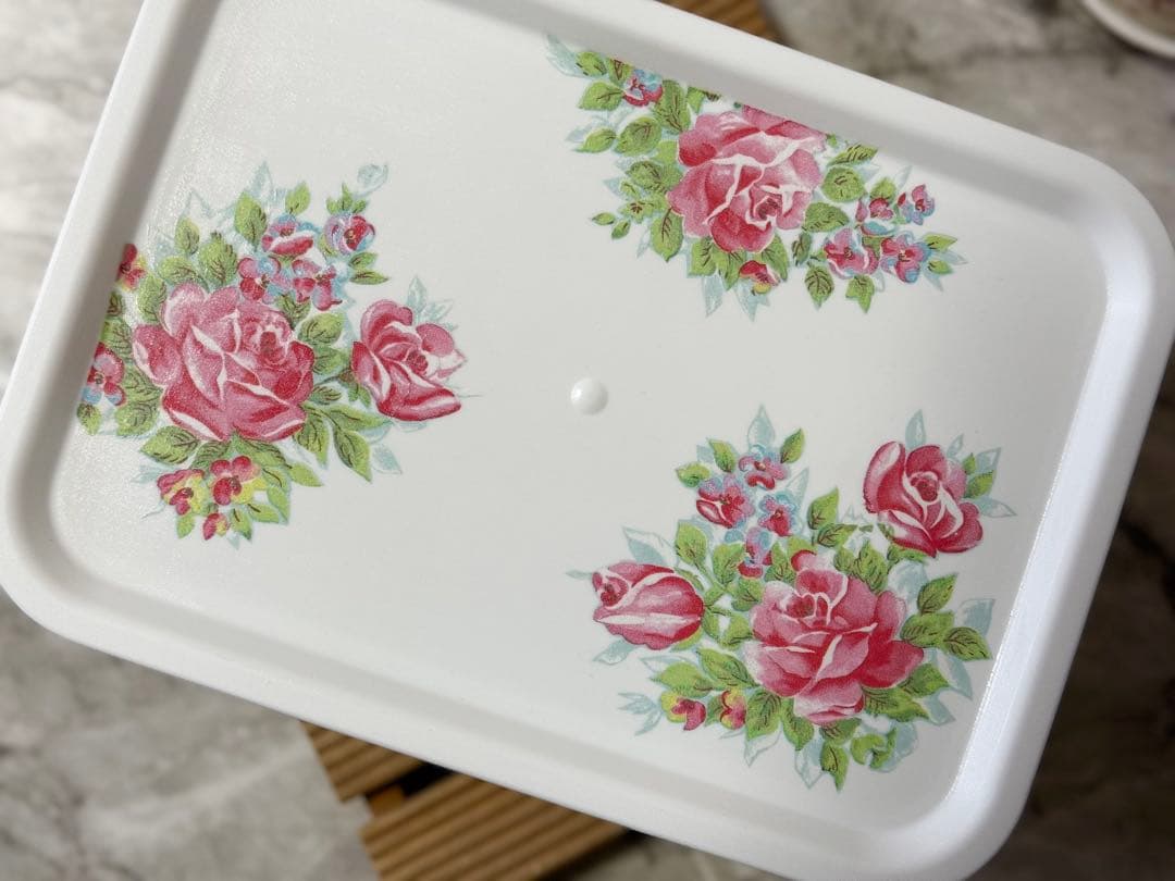 蓋付き収納BOX※積み重ね収納BOX※壁掛けミラー※薔薇雑貨※デコパージュ薔薇