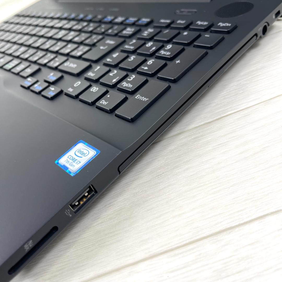 富士通 i7 高速SSD500G メモリ16 Windows11 ノートパソコン