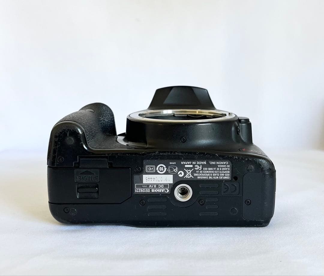 【完動品】Canon EOS Kiss X3 ボディ 一眼レフ デジタルカメラ