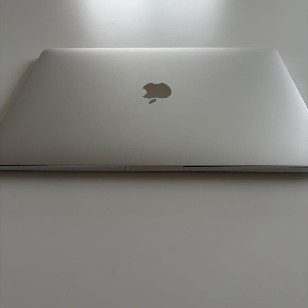Apple MacBook Pro 13インチ 2016年製 8GB