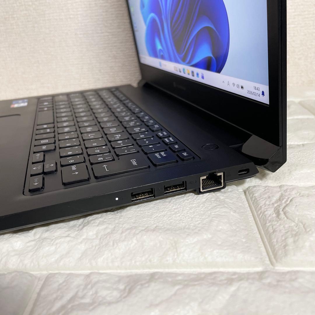 【第11世代】Corei5/16GB/256GB dynabook S73/HS