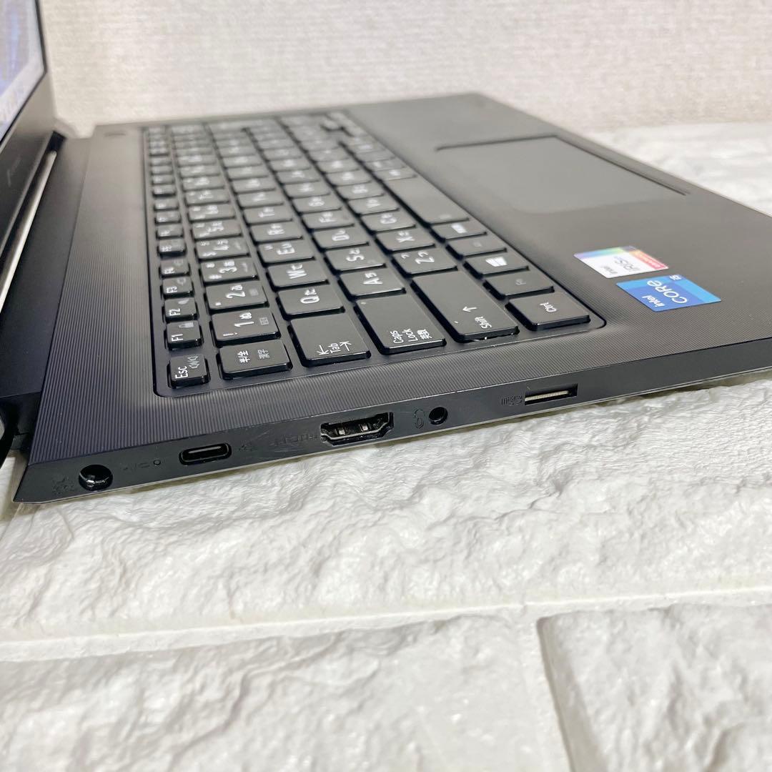 【第11世代】Corei5/16GB/256GB dynabook S73/HS