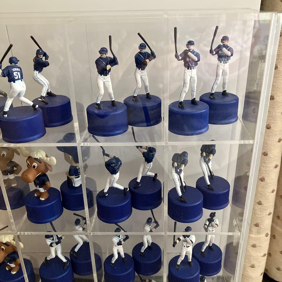 イチロー　ペットボトルキャップ　とAltermateコンプリート計56個