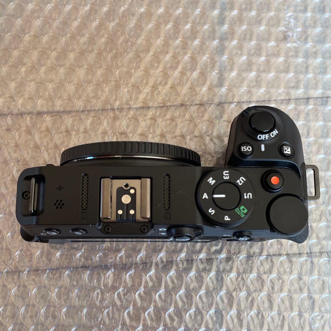 Nikon Z30 ボディ　ショット数507回　かなり綺麗です