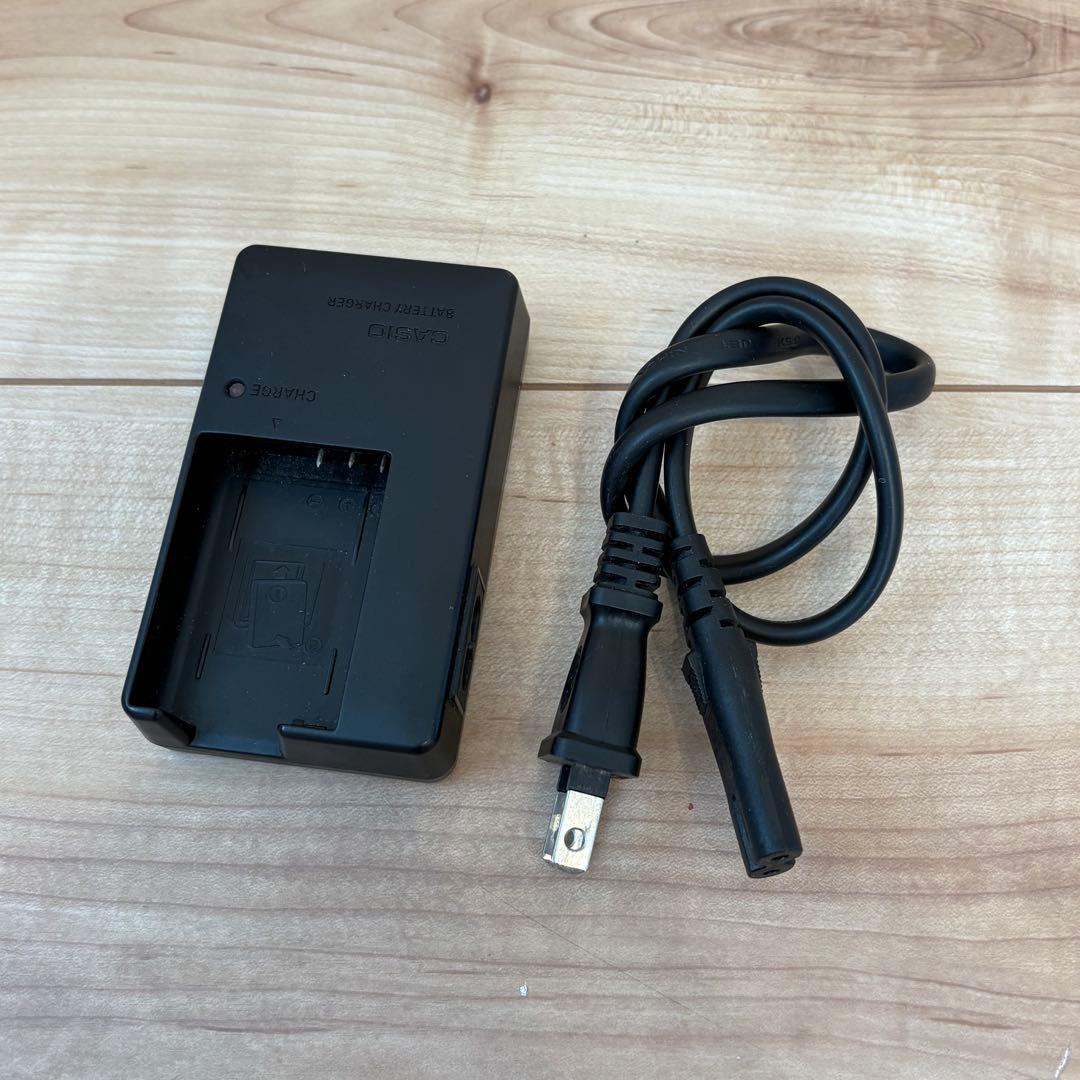 【匿名発送】カシオ　CASIO デジタルカメラ　EXILIM EX-H15