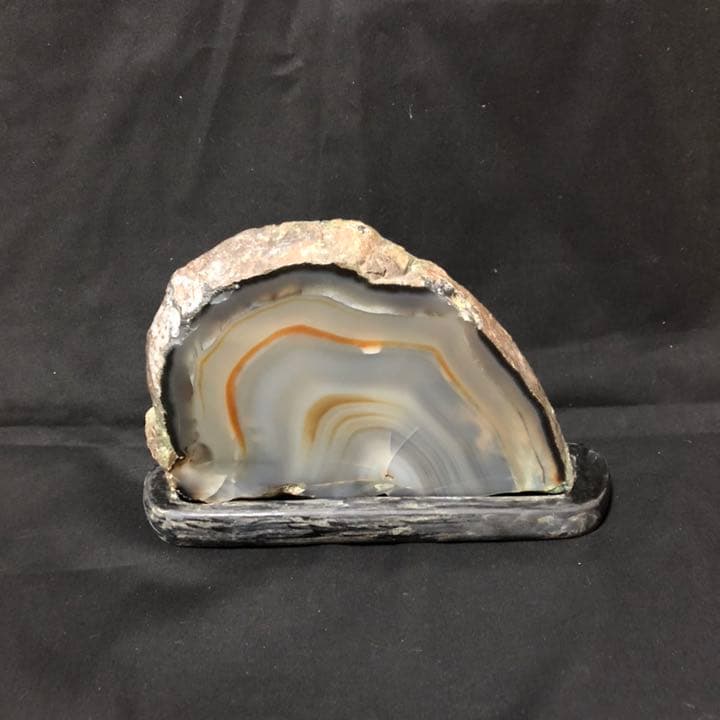 【送料込み❗️】　水晶　メノウ 瑪瑙 台座付き