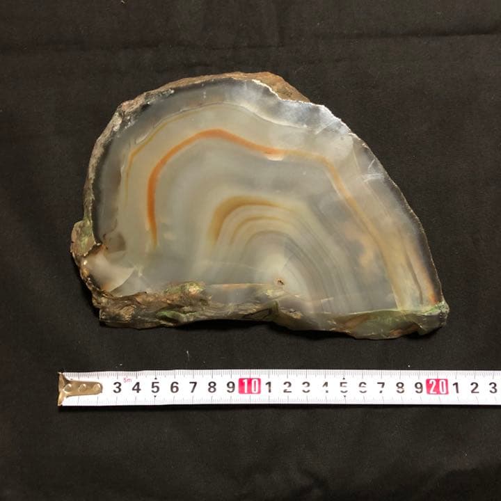 【送料込み❗️】　水晶　メノウ 瑪瑙 台座付き