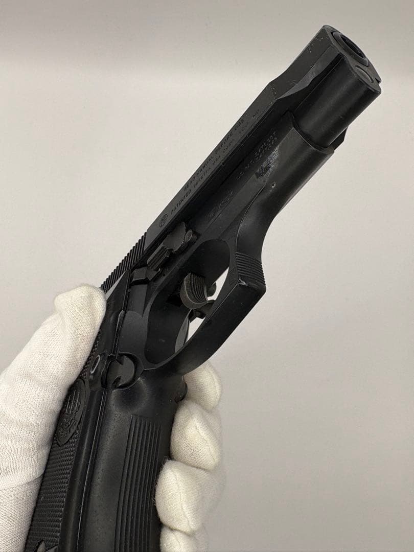 美品WA ウェスタンアームズ　Beretta M84F ベレッタ　新型マガジン付