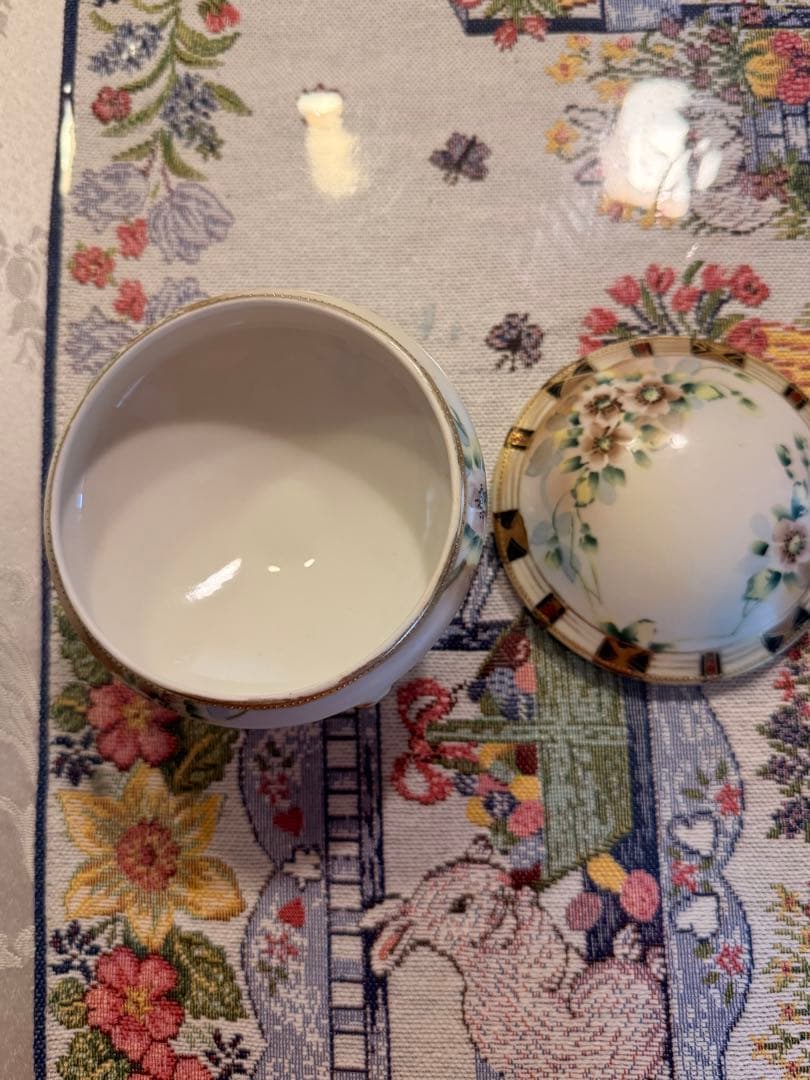 NIPPON HAND PAINTED 花柄陶器ボウル 金属脚付き