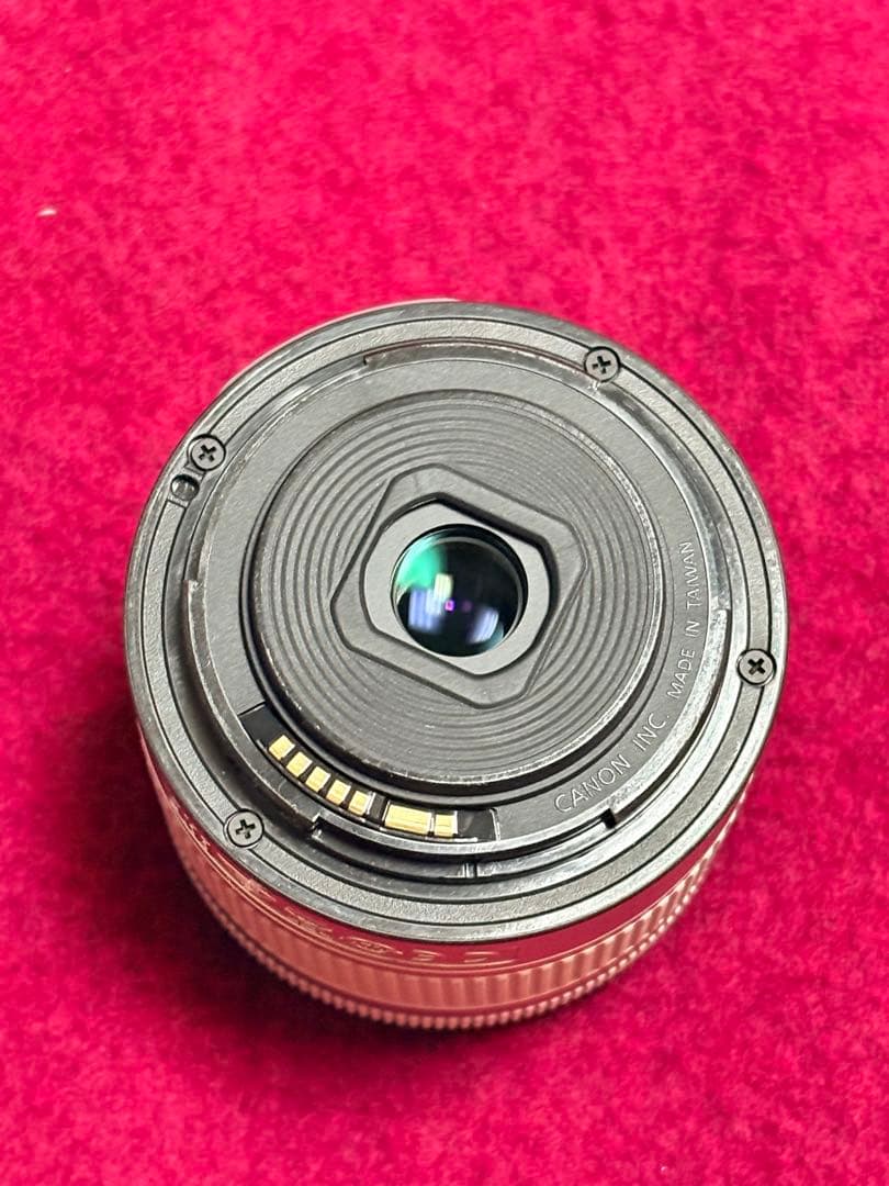 Canon　kiss　X10　ホワイト