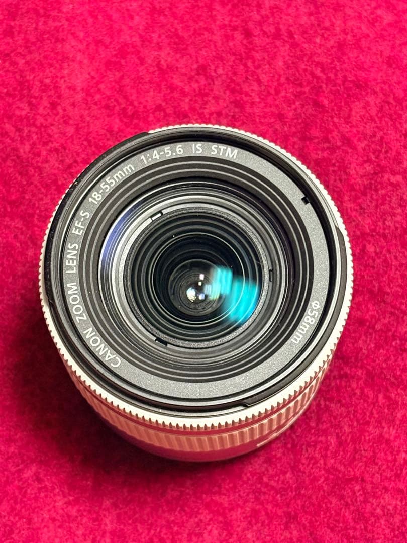 Canon　kiss　X10　ホワイト