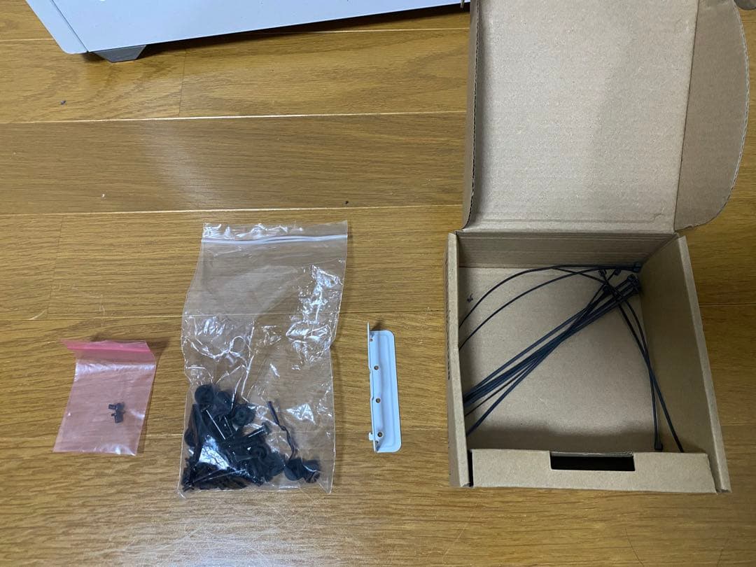 MasterBox NR200 ホワイト PCケース、電源付き