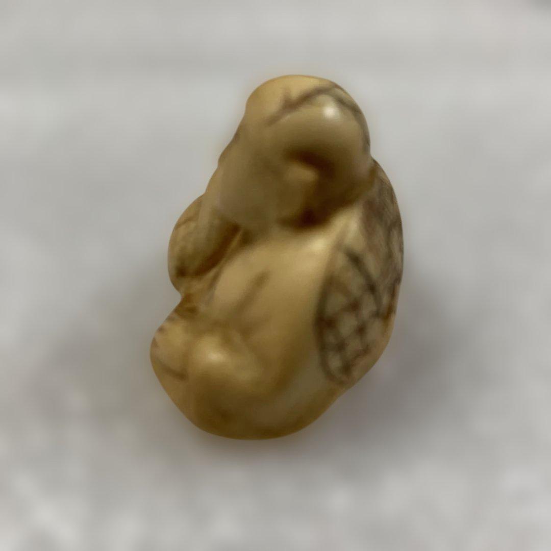 極上天然素材　根付　提げ物　置物