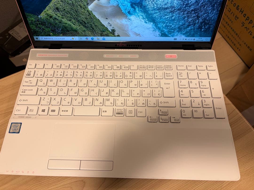 Windowsノート本体 LIFEBOOK AH i3-7130U/4GB/128GB SSD