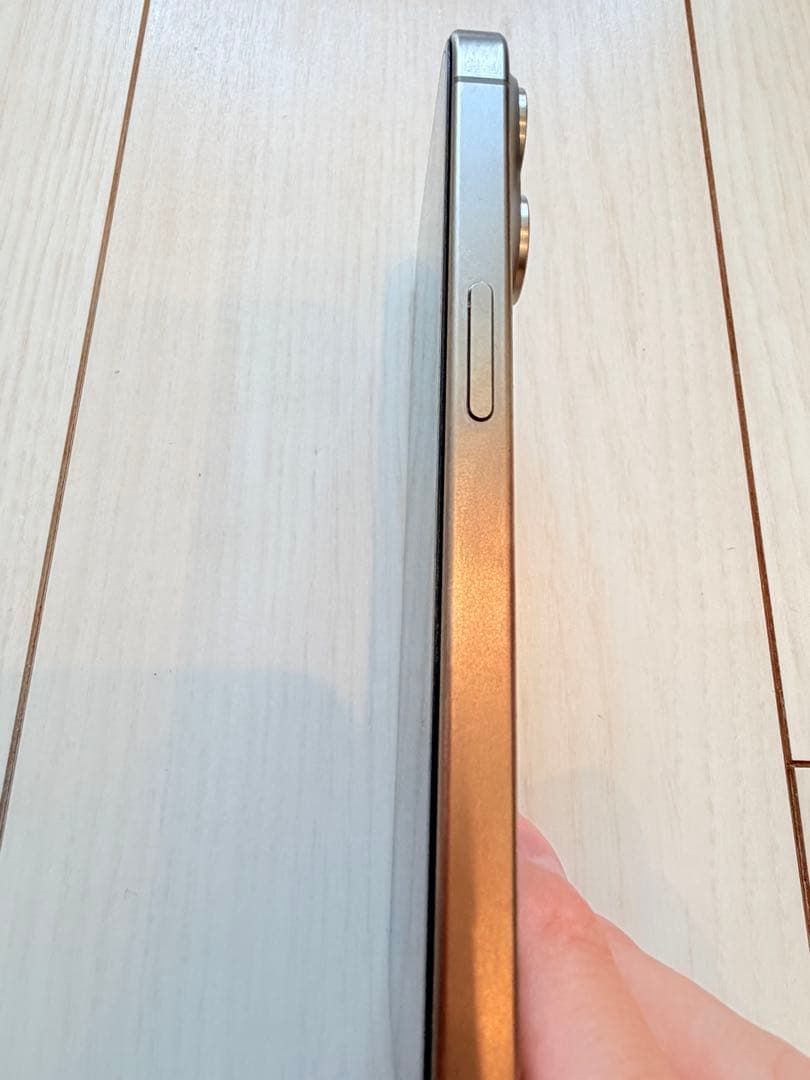 【背面新品】iPhone15 Pro ナチュラルチタニウム 128GB(本体)