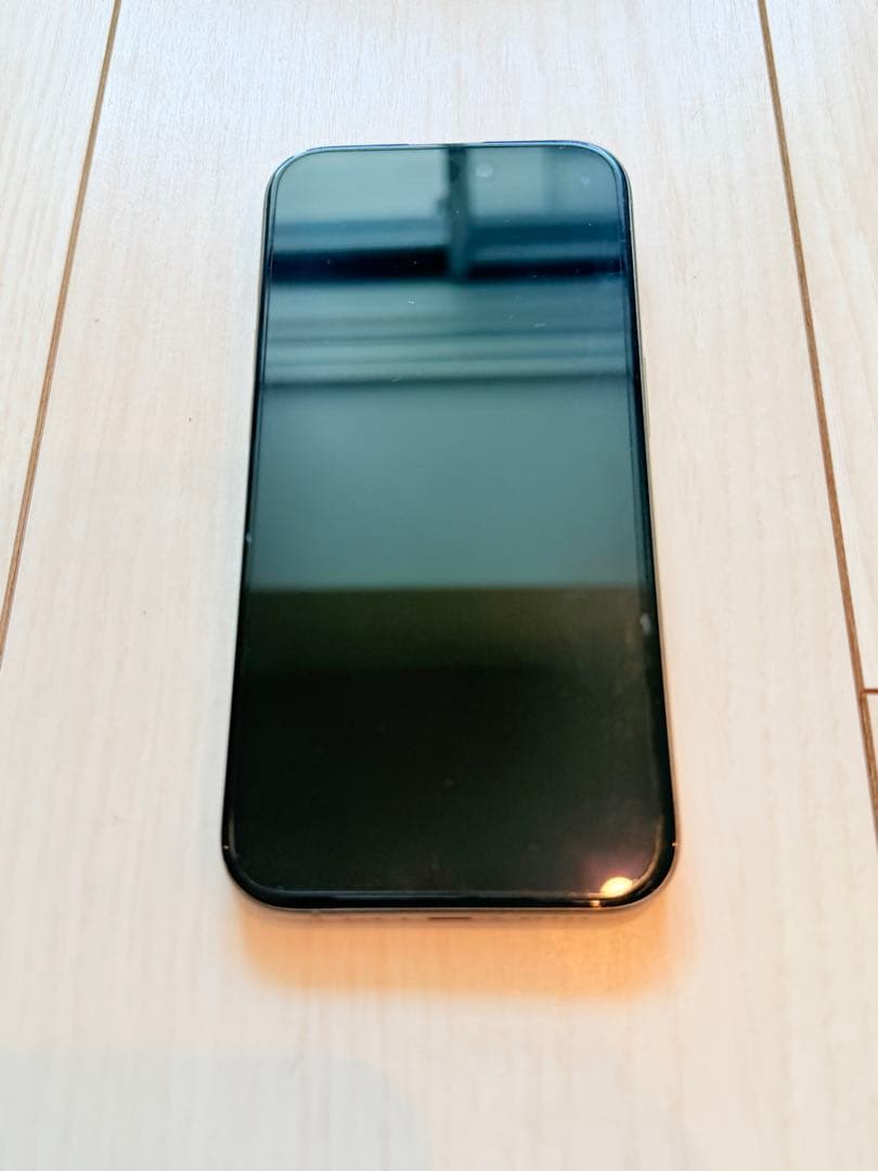 【背面新品】iPhone15 Pro ナチュラルチタニウム 128GB(本体)