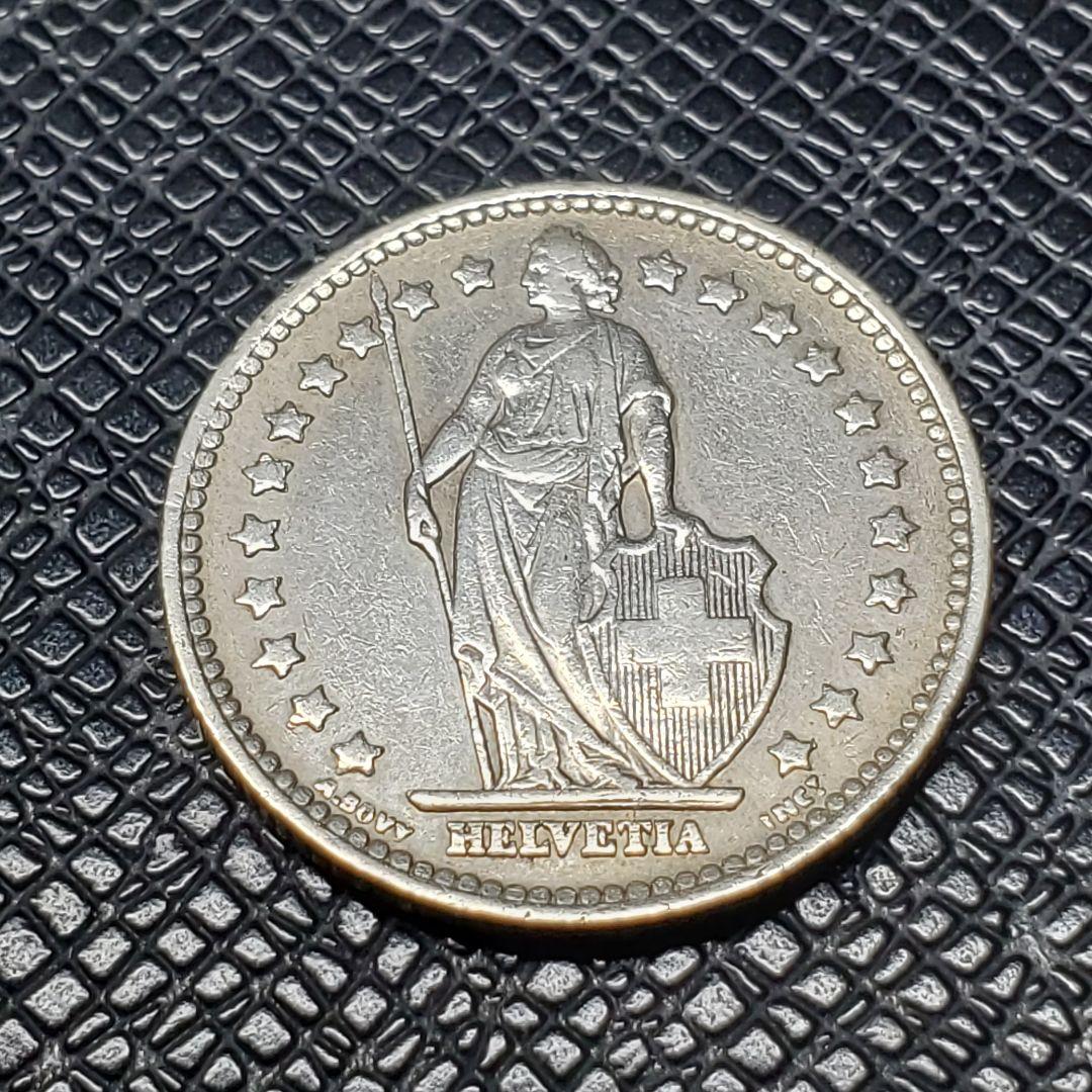 4908.　銀貨　極美品　1945年　スイス　1フラン 　海外硬貨