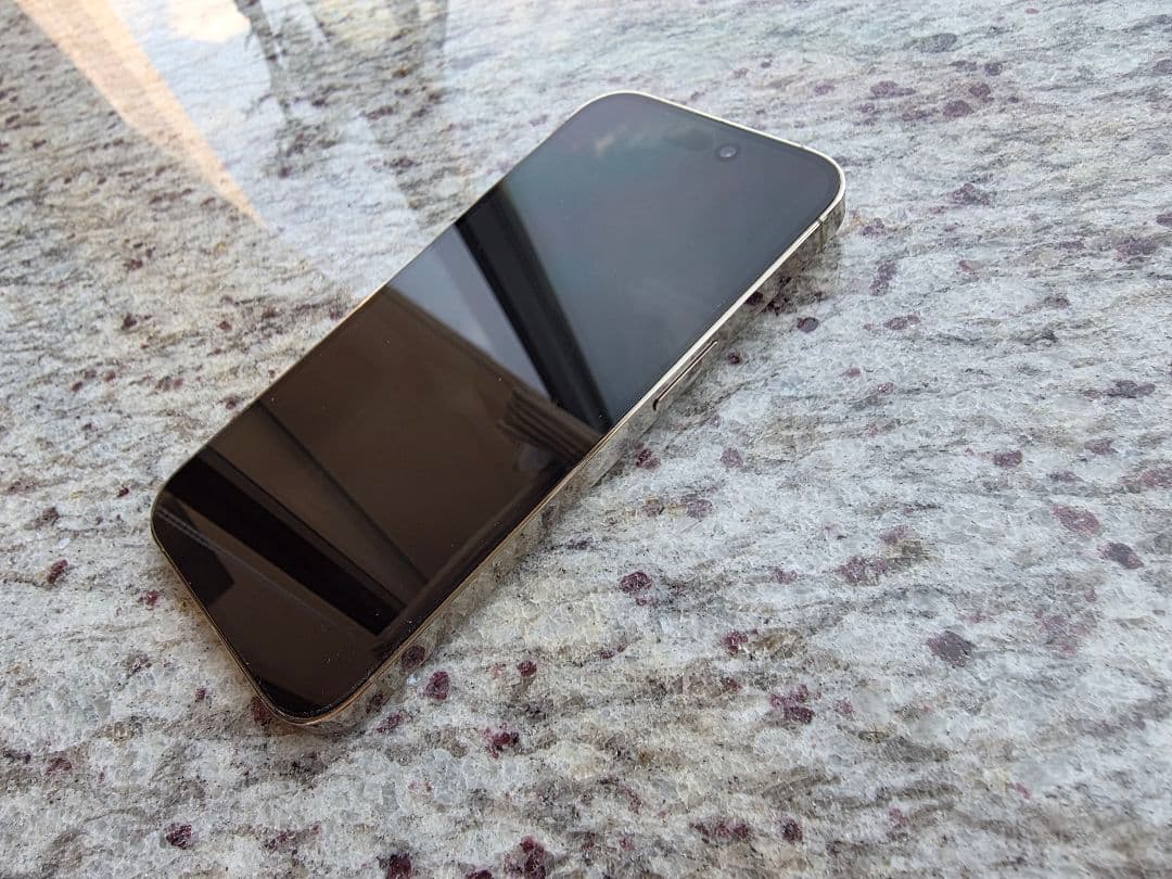 iPhone14pro ゴールド