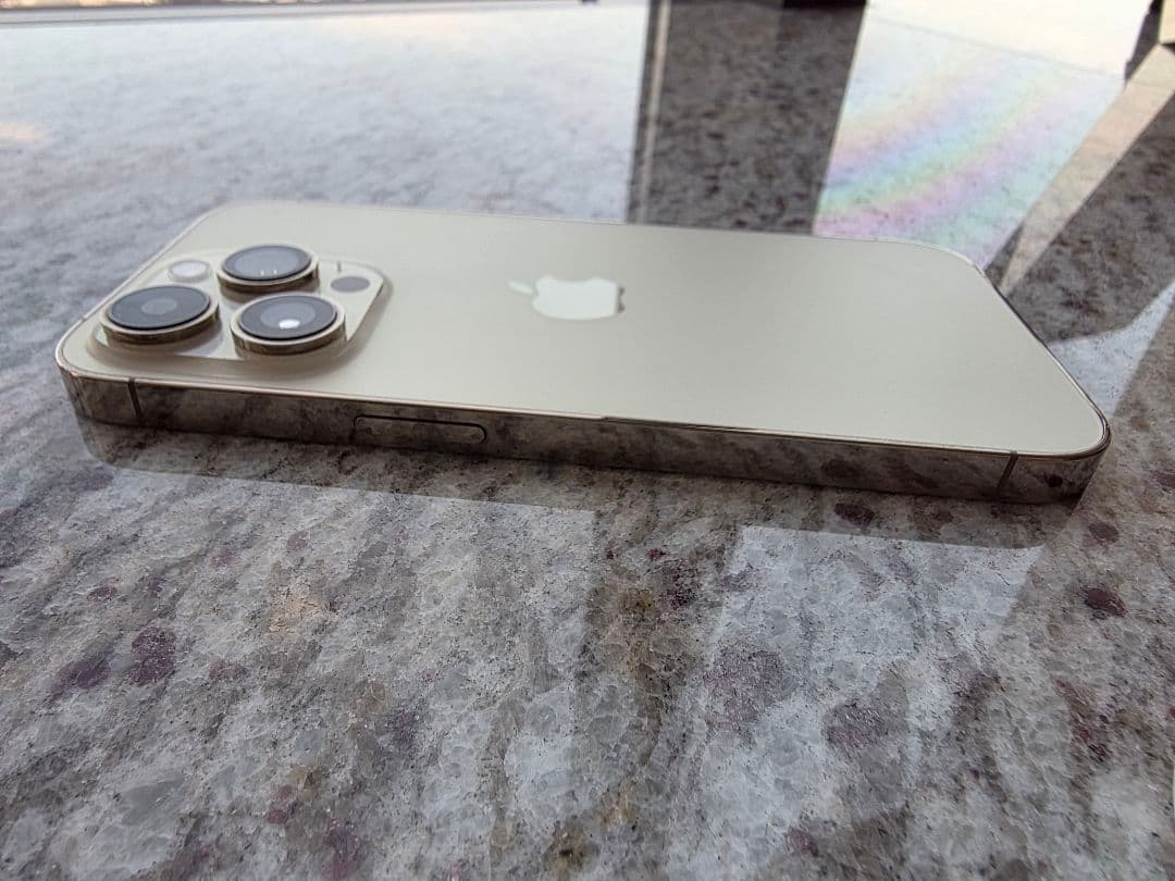 iPhone14pro ゴールド