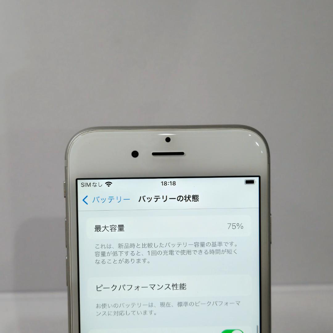 04 iPhone6s シルバー SIMフリー 64GB