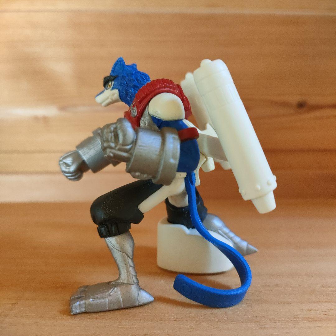 デジモンセイバーズ　デジモン図鑑　フィギュア　4体セット