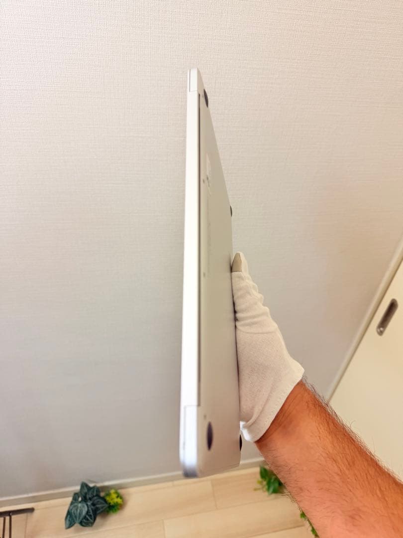MacBook M3 2017年モデル 8GB/256GB