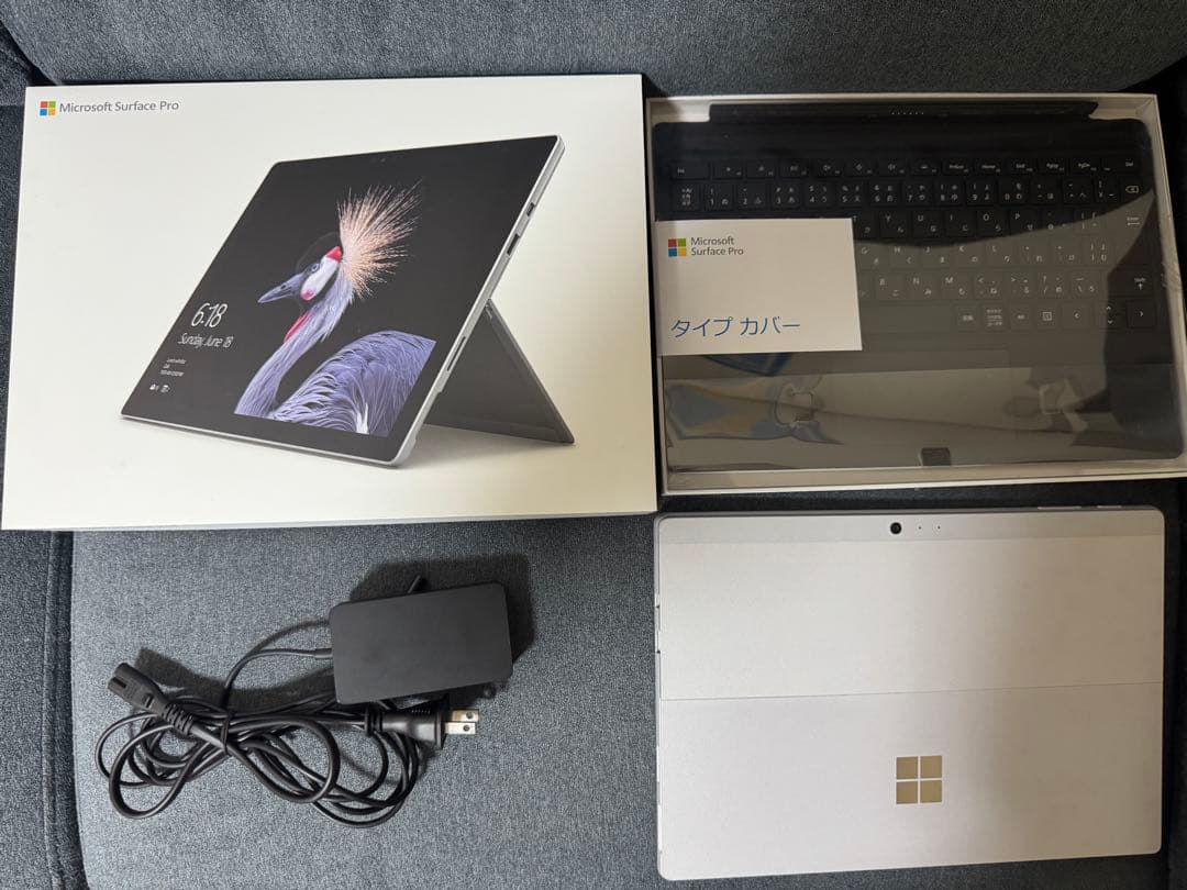 【美品】Surface Pro 7+ 8GB 256GB SIMフリーLTE