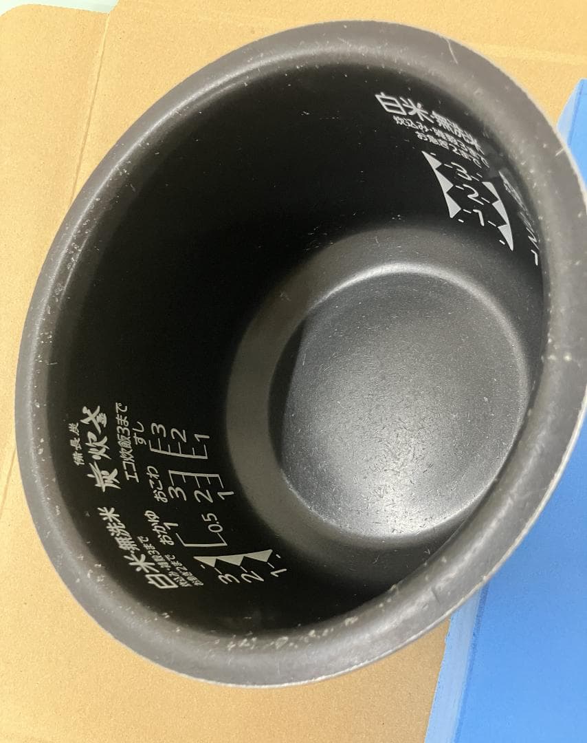 【８月末まで】三菱IHジャー炊飯器　NJ-SE067 3.5合　（2017年製）