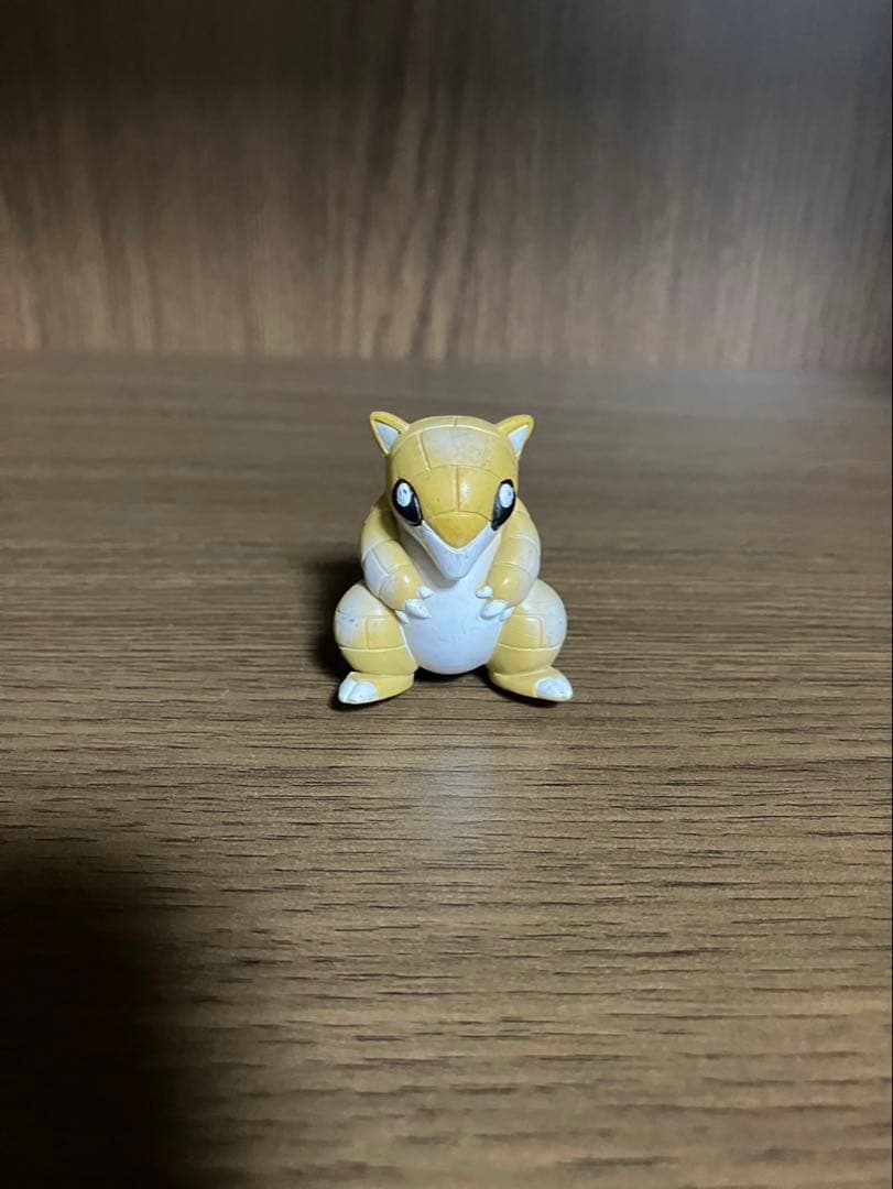 希少　顔違い　TOMY製 ポケモン　モンスターコレクション 初期　サンド