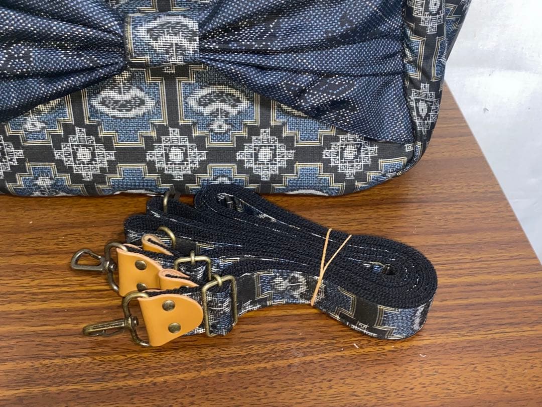 大島紬&岡山デニム☆Mサイズ☆4way♪あおりバッグ☆ポーチ付き