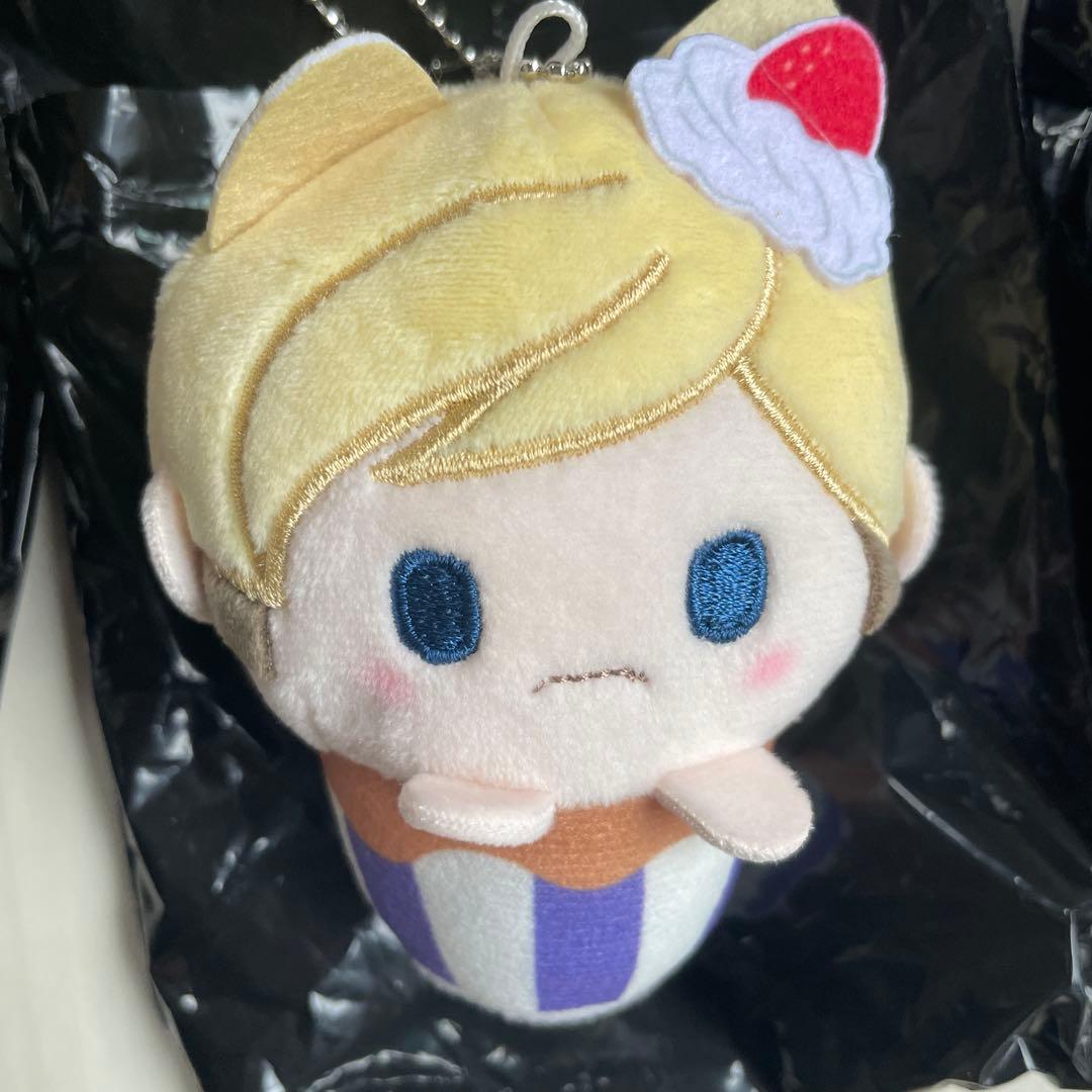 【未使用】進撃の巨人 たぴぬいカップケーキ 全7種 リヴァイ エレン ハンジ 他