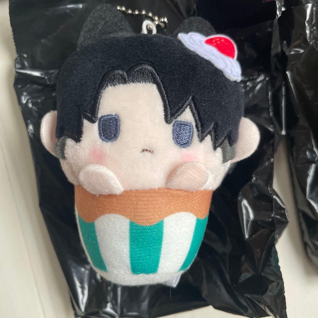 【未使用】進撃の巨人 たぴぬいカップケーキ 全7種 リヴァイ エレン ハンジ 他