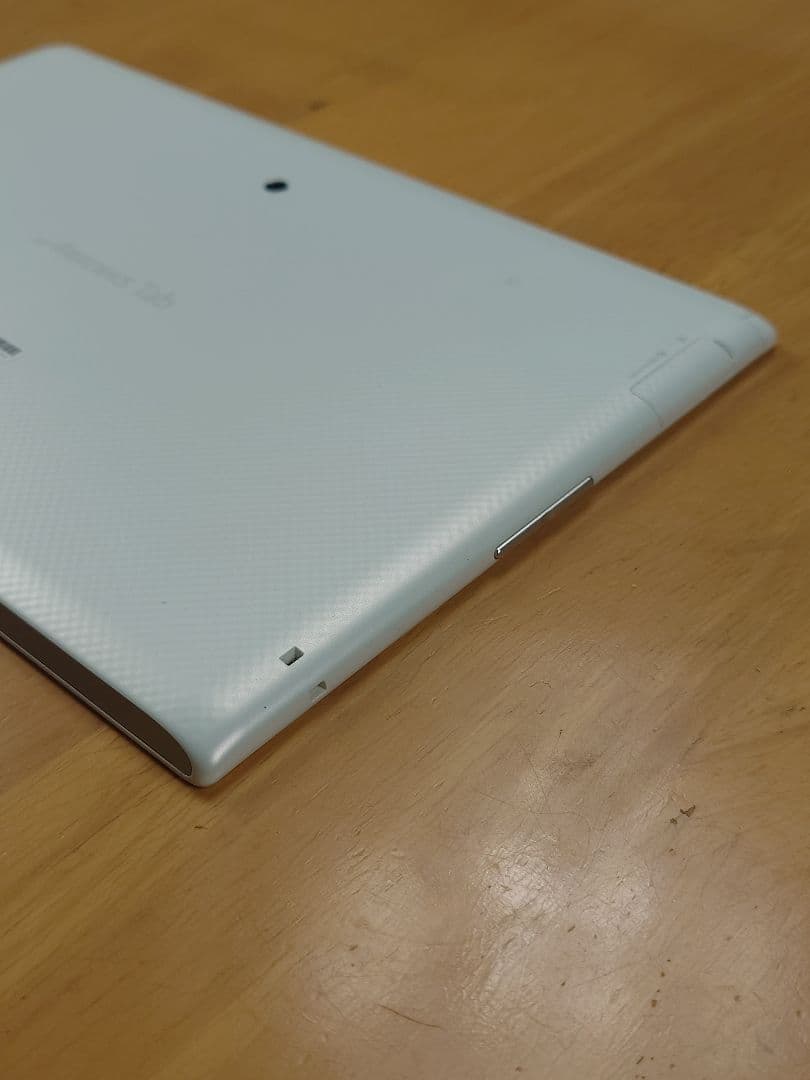 美品！ F-03G ARROWS Tab docomo Androidタブレット