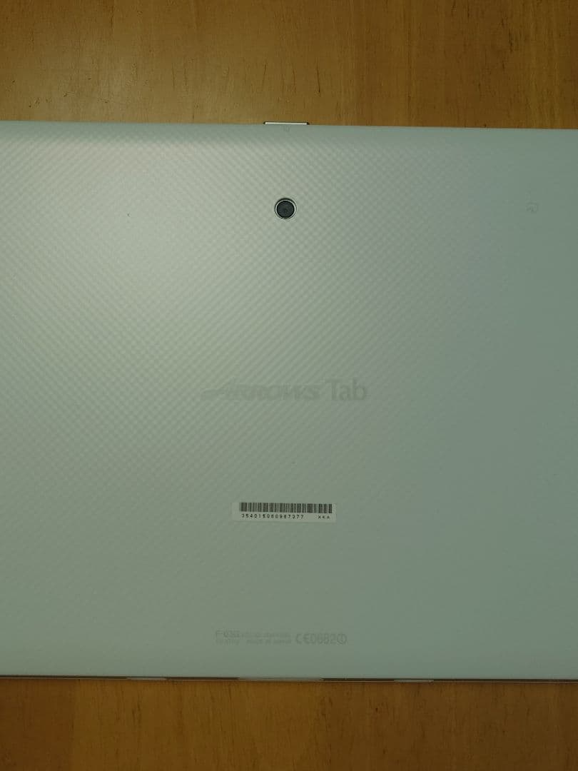 美品！ F-03G ARROWS Tab docomo Androidタブレット