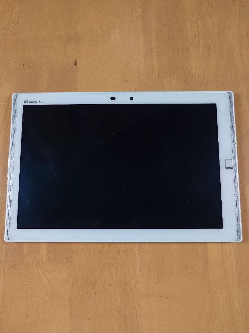 美品！ F-03G ARROWS Tab docomo Androidタブレット