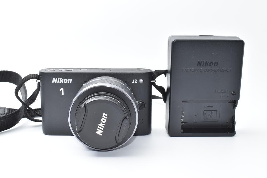 【美品】Nikon 1 J2 ブラック 10-30mmレンズキット
