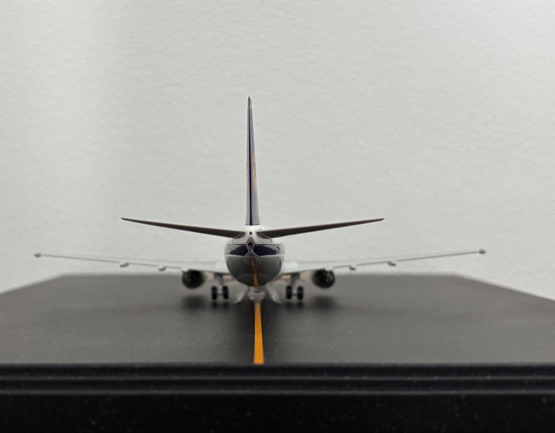 航空機・ヘリコプター 1/200 Herpa Lufthansa Boeing 737-300