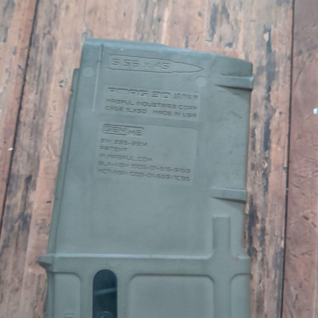 米軍　MAGPUL PMAG M4 両窓　5.56mm 30連 マガジン　⑦