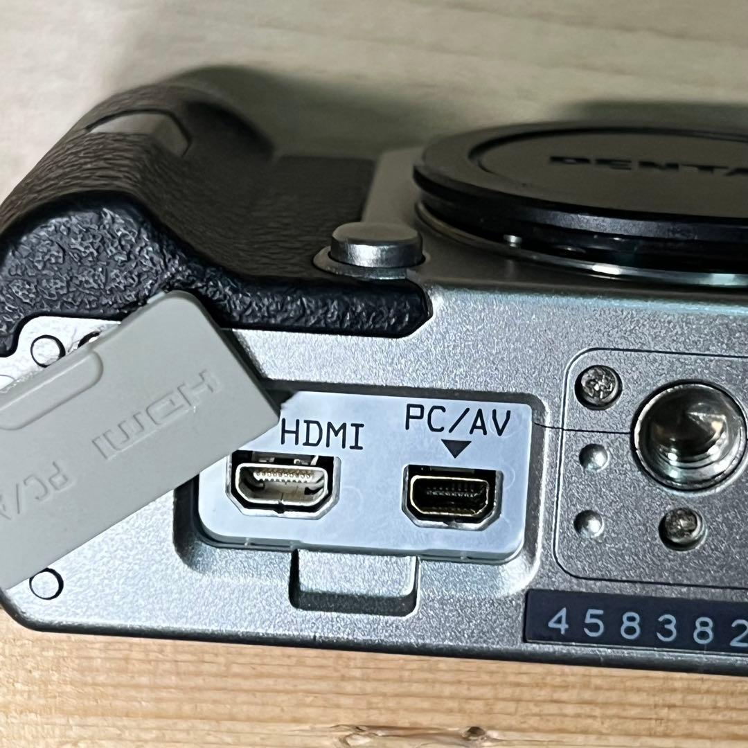 期間限定お値下げ中！！ PENTAX Q10 ミラーレス一眼 ボディ シルバー